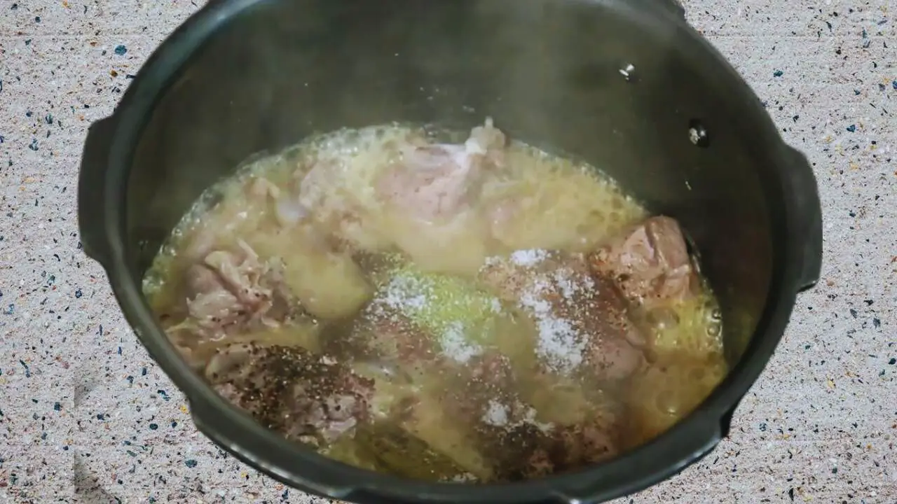 Adding powdered spices 