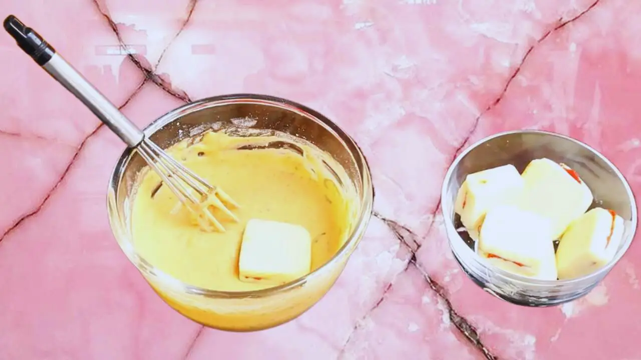 Coating stuffed cheese cubes 