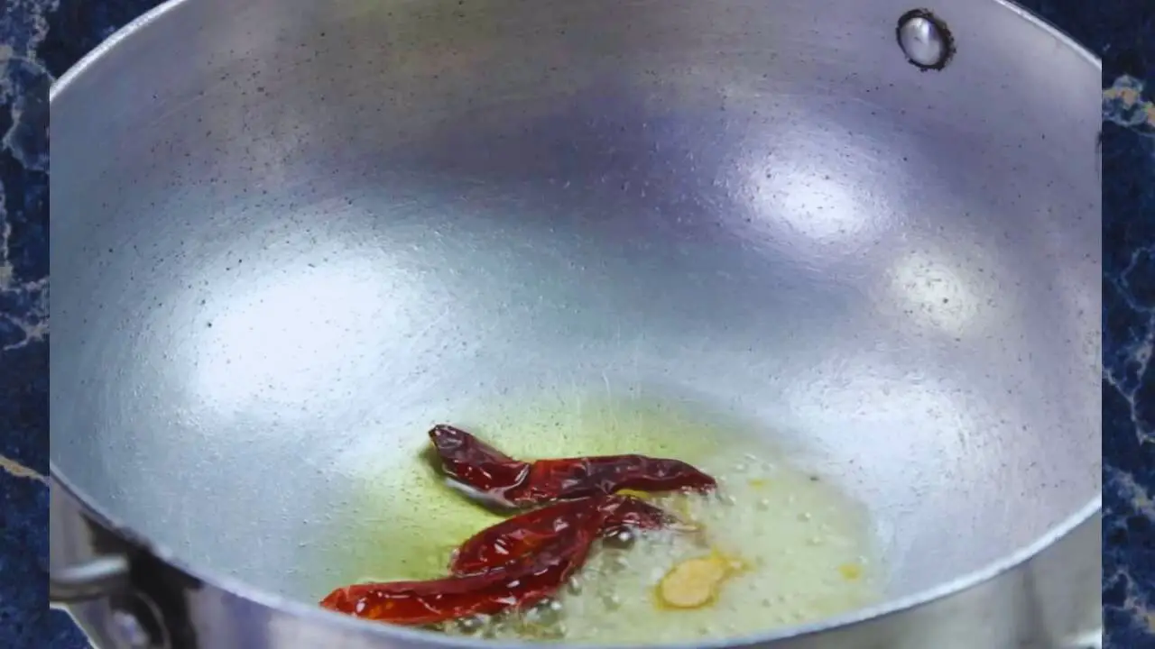 Frying whole spices 