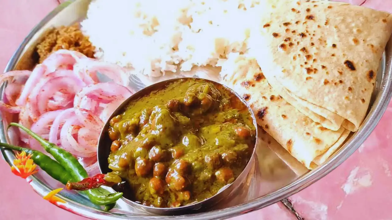 Palak Chana served 