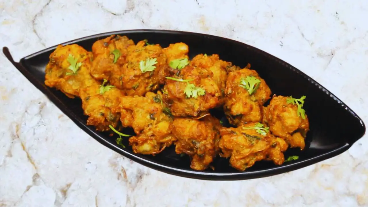 Prawn Pakora Featured Image 