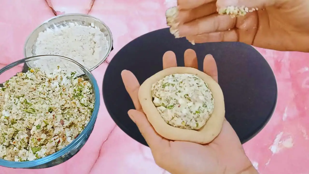 Paneer paratha recipe step 6 Putting paneer stuffing