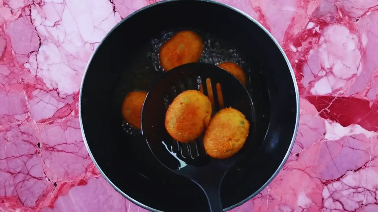 Vegetable nuggets recipe step 11 Removing Vegetable Nuggets