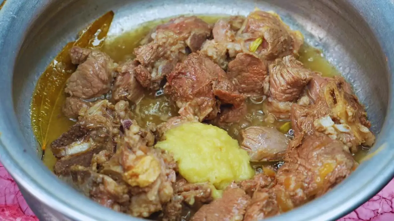 Mutton korma recipe step 5 Adding ginger garlic paste