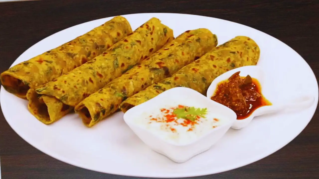 Methi Paratha served 