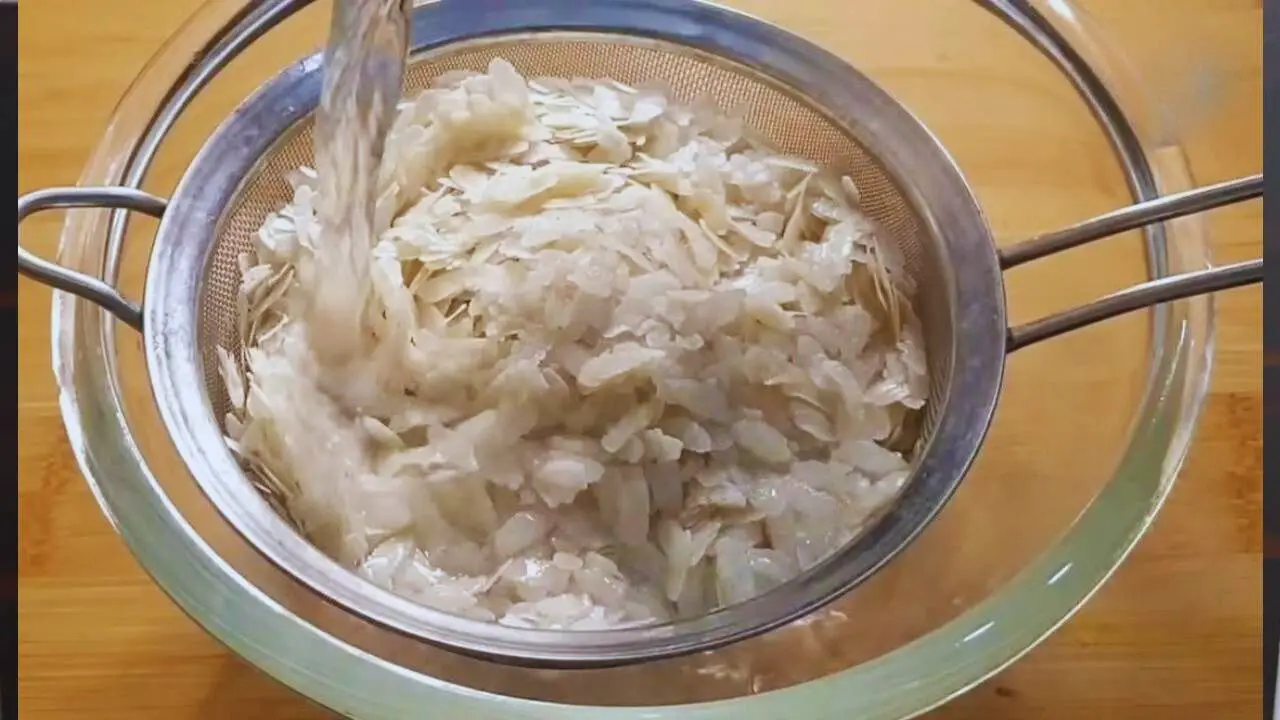Poha recipe step 1 Soaking flattened rice