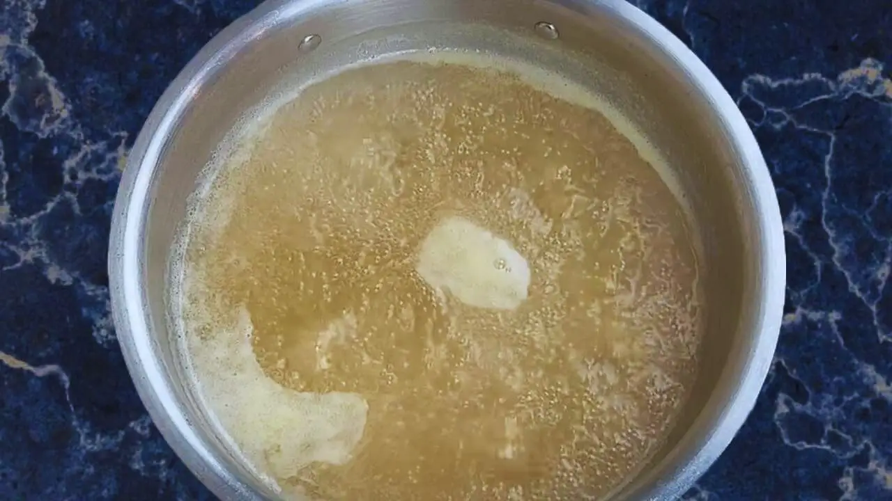 Thickened chicken broth 