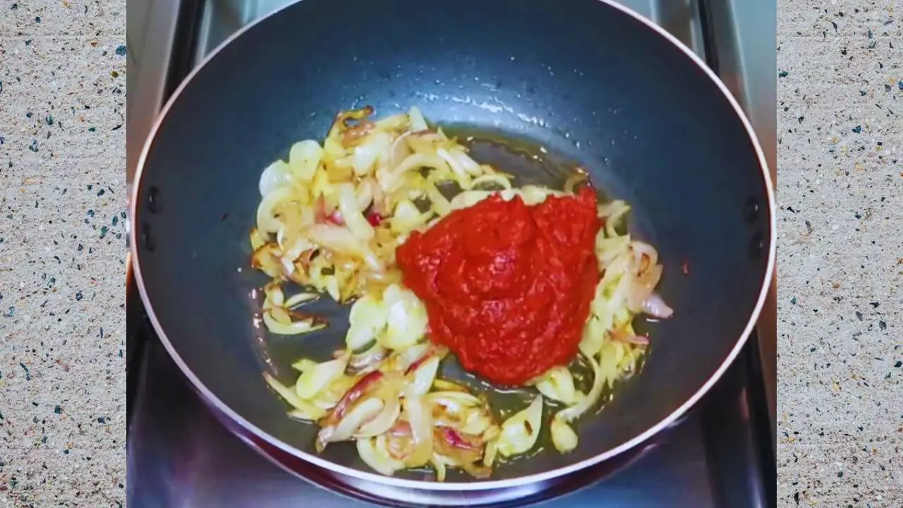 Fish vindaloo recipe step 7 Adding the masala paste