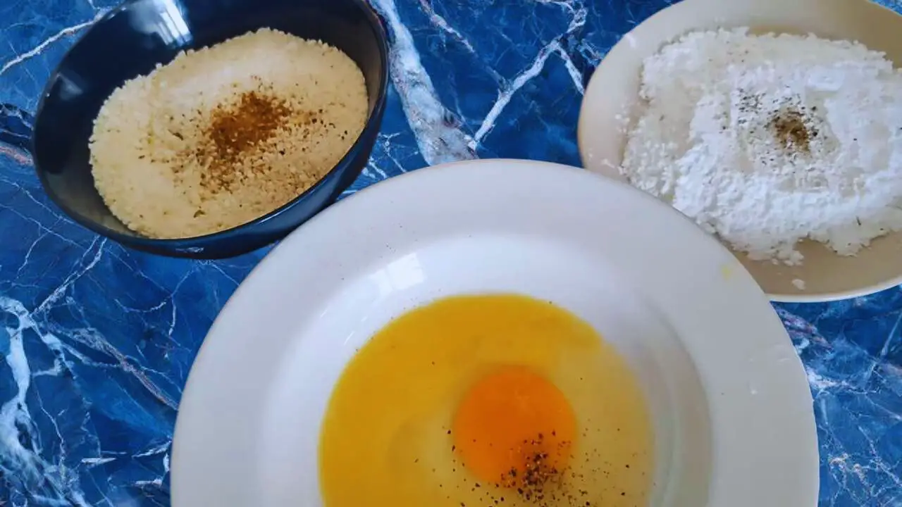 Dimer devil recipe step 7 Ingredients to coat egg devils