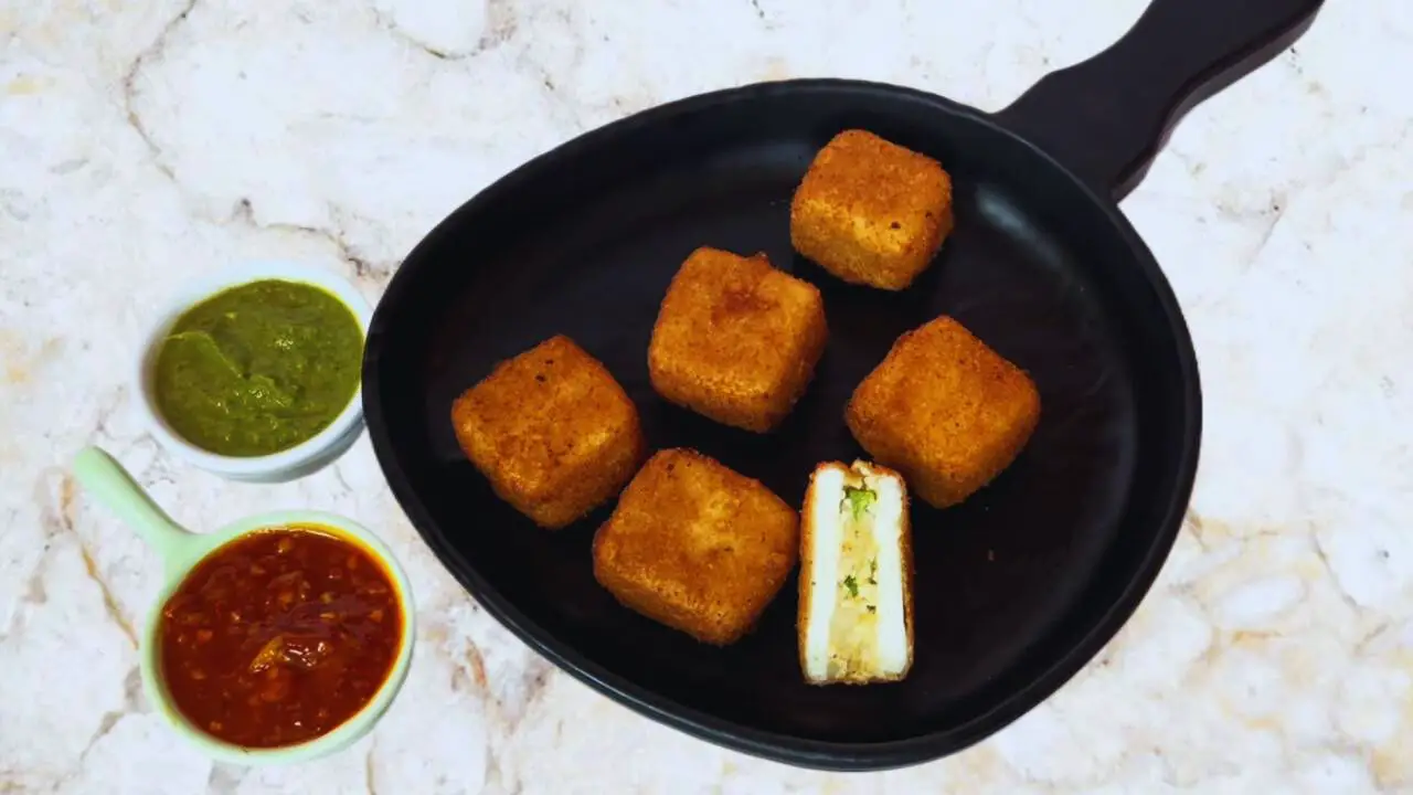 Paneer Pockets served 