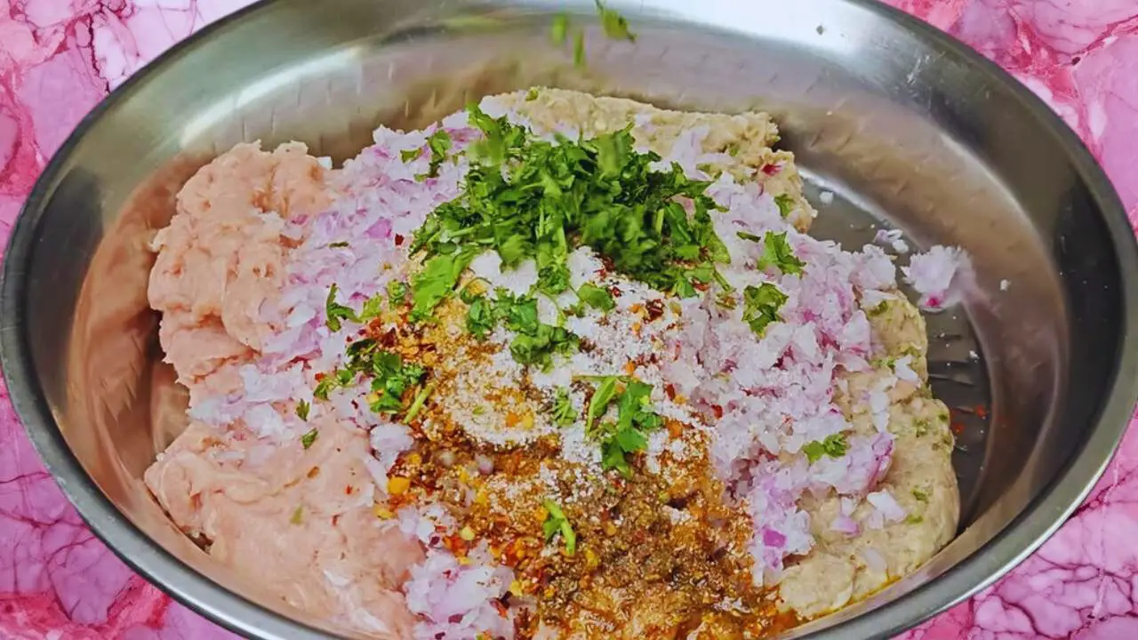 Adding dry spices and ingredients 