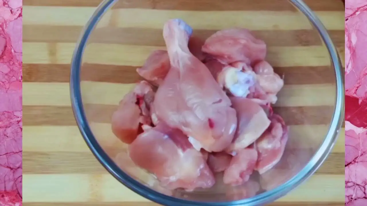 Chicken handi recipe step 1 Cut and washed chicken pieces