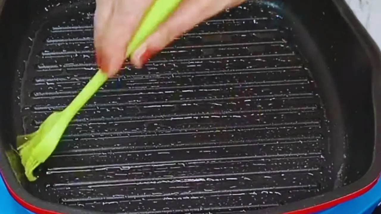 Prawn pockets recipe step 8 Greasing grilling pan