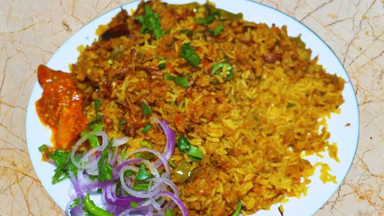 Keema Khichdi served 
