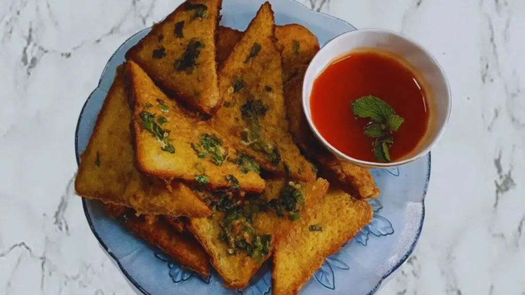 Egg Bread Pakora Featured Image