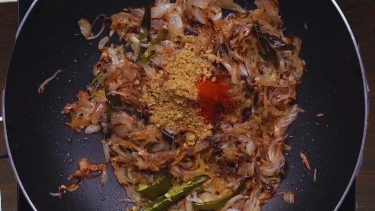 Egg roast recipe step 4 Adding powdered spices