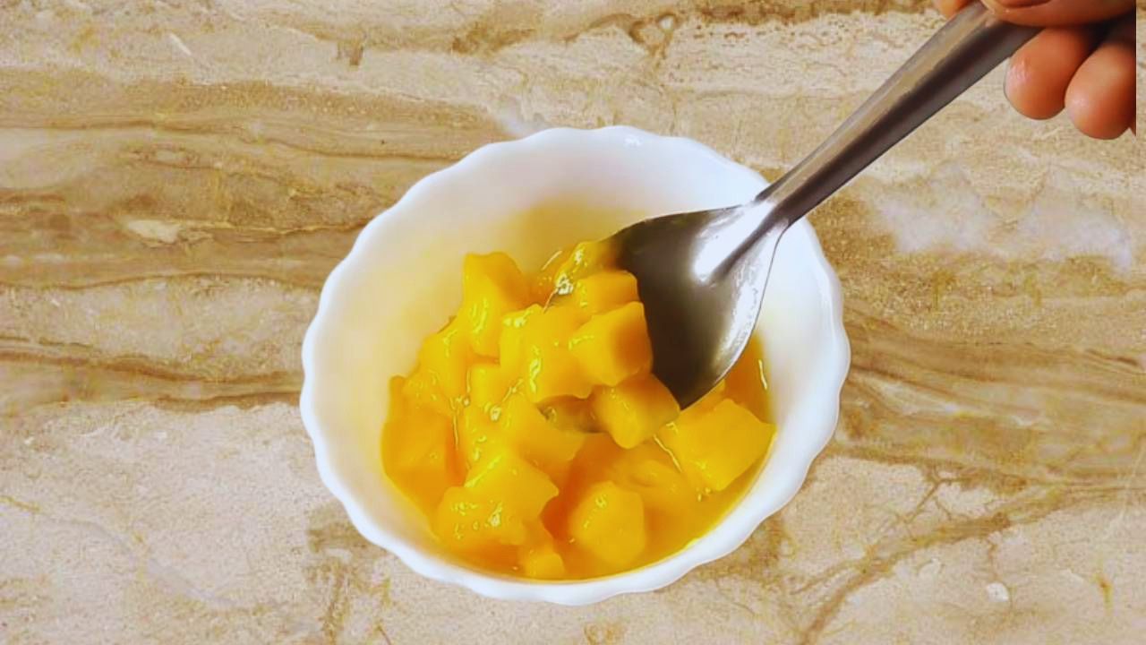 Cut mango