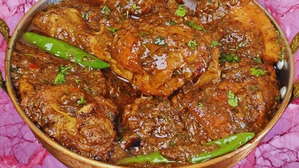 Pepper Chicken Curry Featured Image