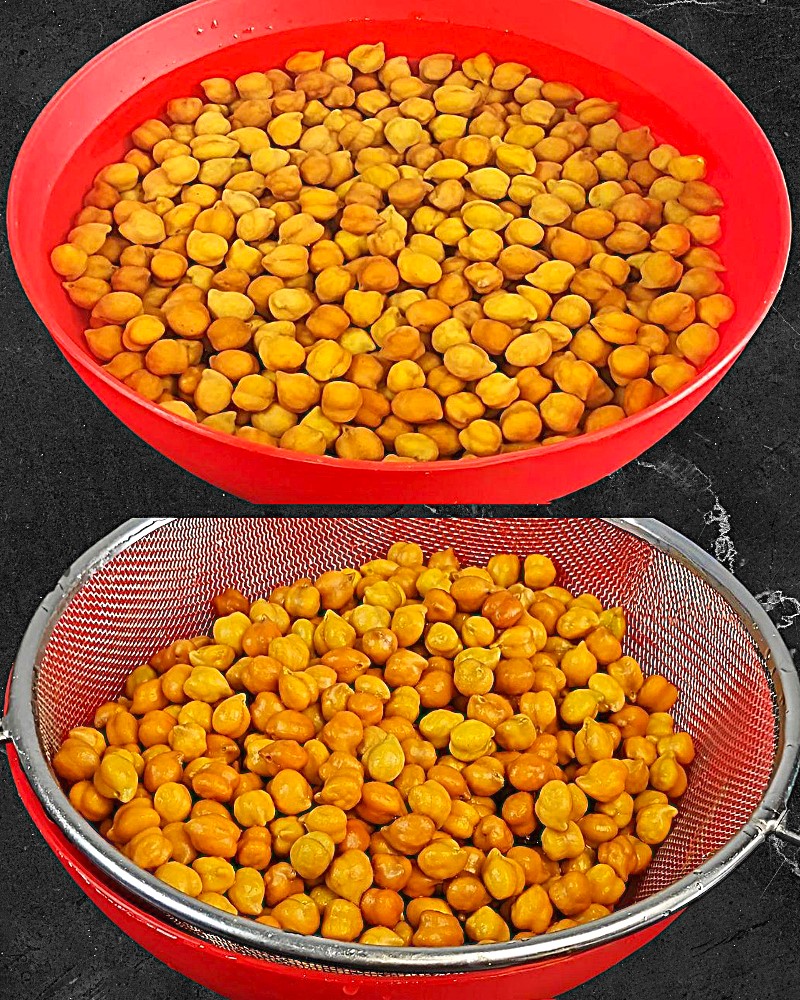 Kala chana curry recipe step 1 Soaking chickpeas