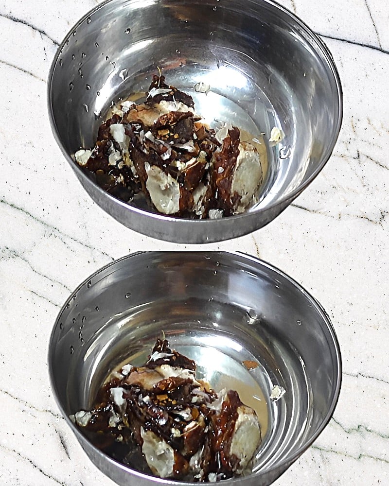 Soaking tamarind 